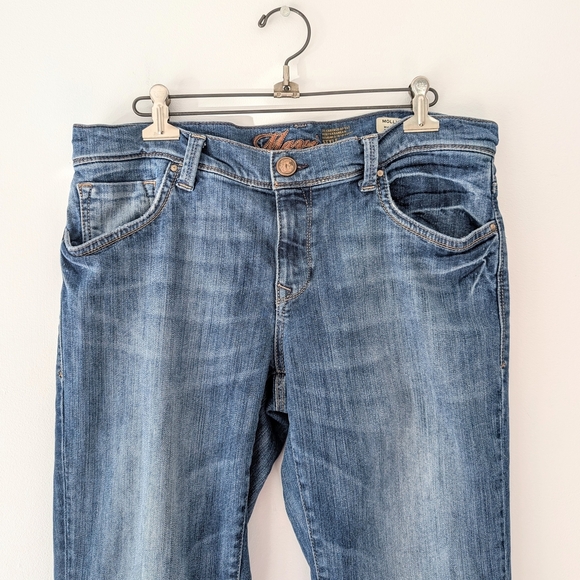 Mavi Women's Molly Bootcut Jeans in Classic Blue ~ Size 32 x 32 - Picture 3 of 16